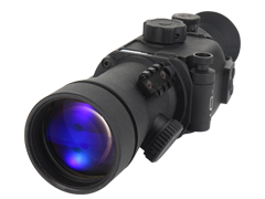 瞄准镜主要分为以下三大类:望远式瞄准镜(Telescopic sight)、准直式瞄准镜(Collimating optical sight)、反射式瞄准镜(Reflex sight)。